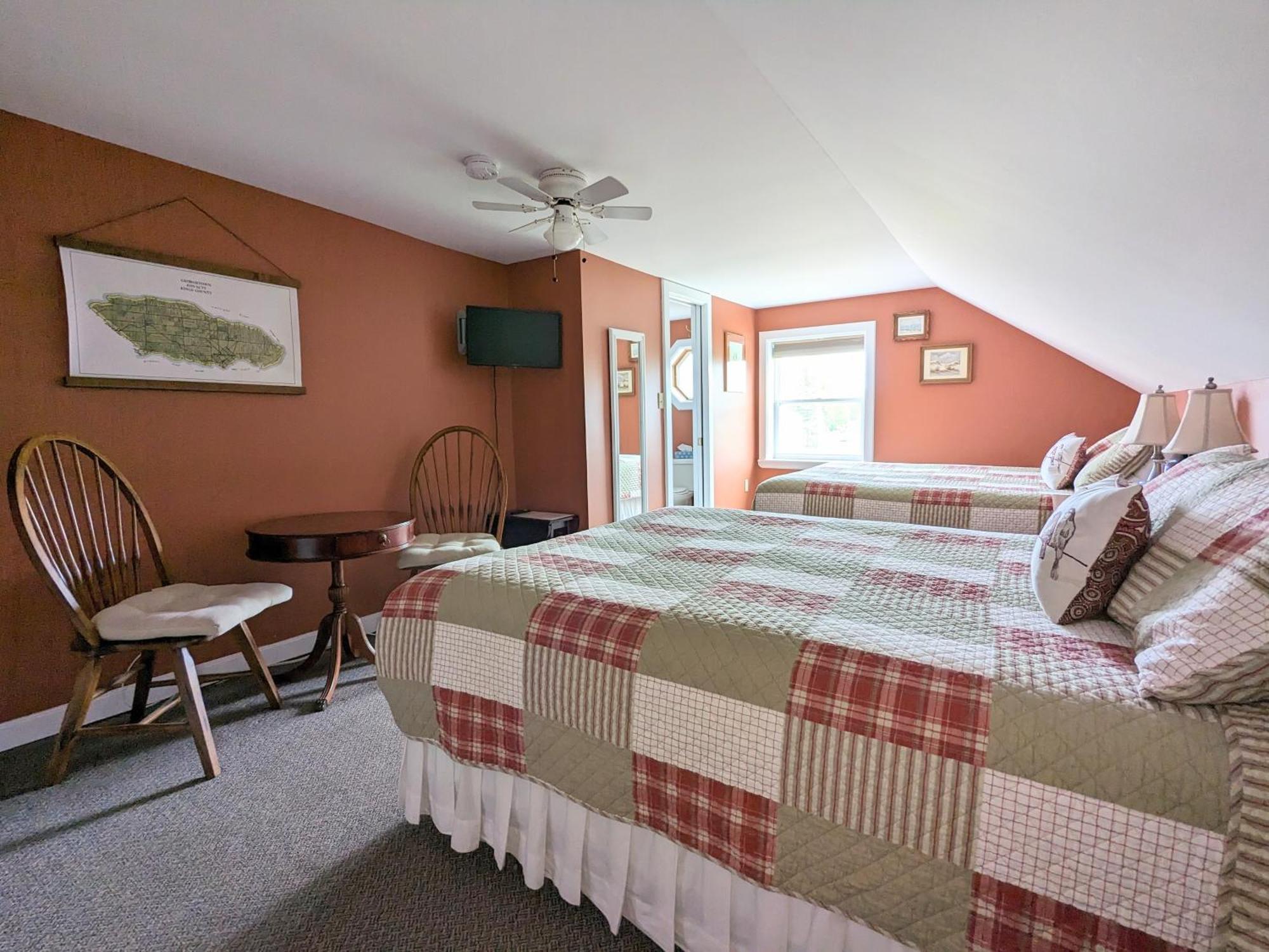 The Georgetown Inn Экстерьер фото